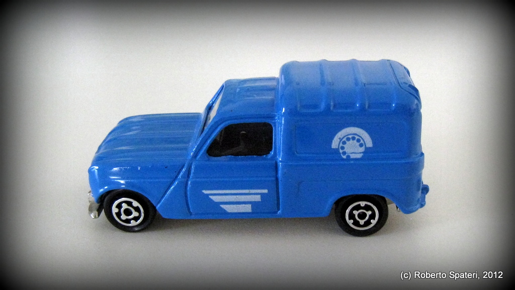 Majorette Renault 4L (n.230-B)